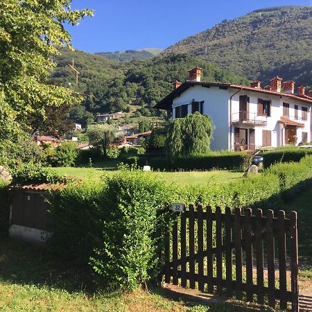 Favoloso Appartamento Fronte Lago, Джера Ларио Екстериор снимка