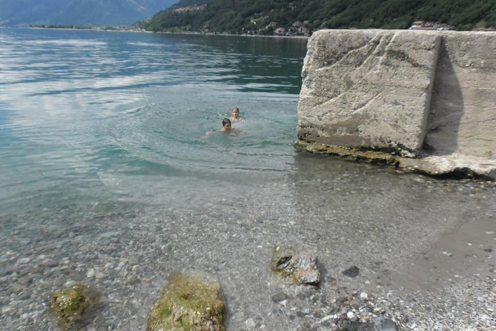 Favoloso Appartamento Fronte Lago, Джера Ларио Екстериор снимка