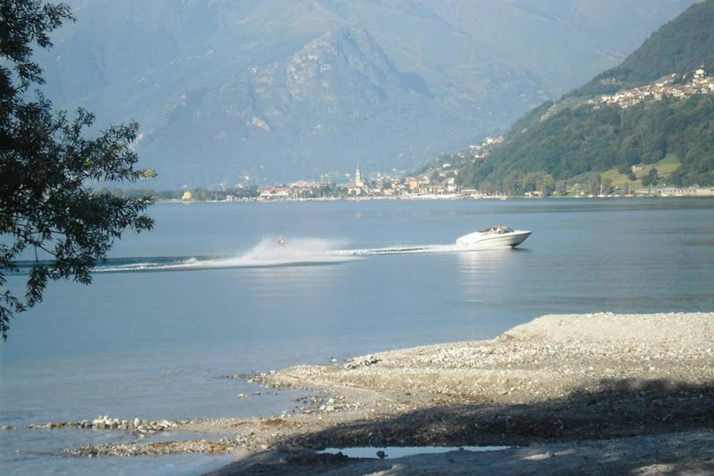 Favoloso Appartamento Fronte Lago, Джера Ларио Екстериор снимка